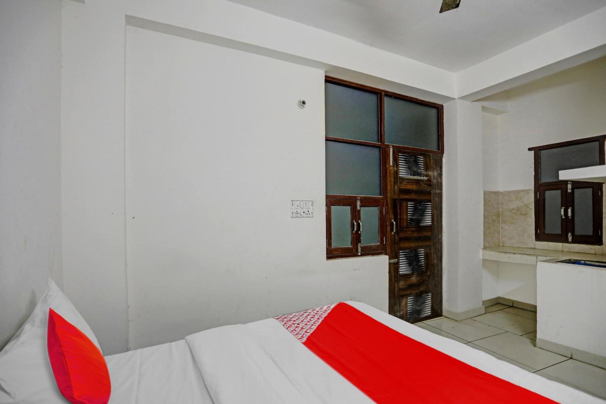 Hotel O Vrinda Residency Noida Exterior foto